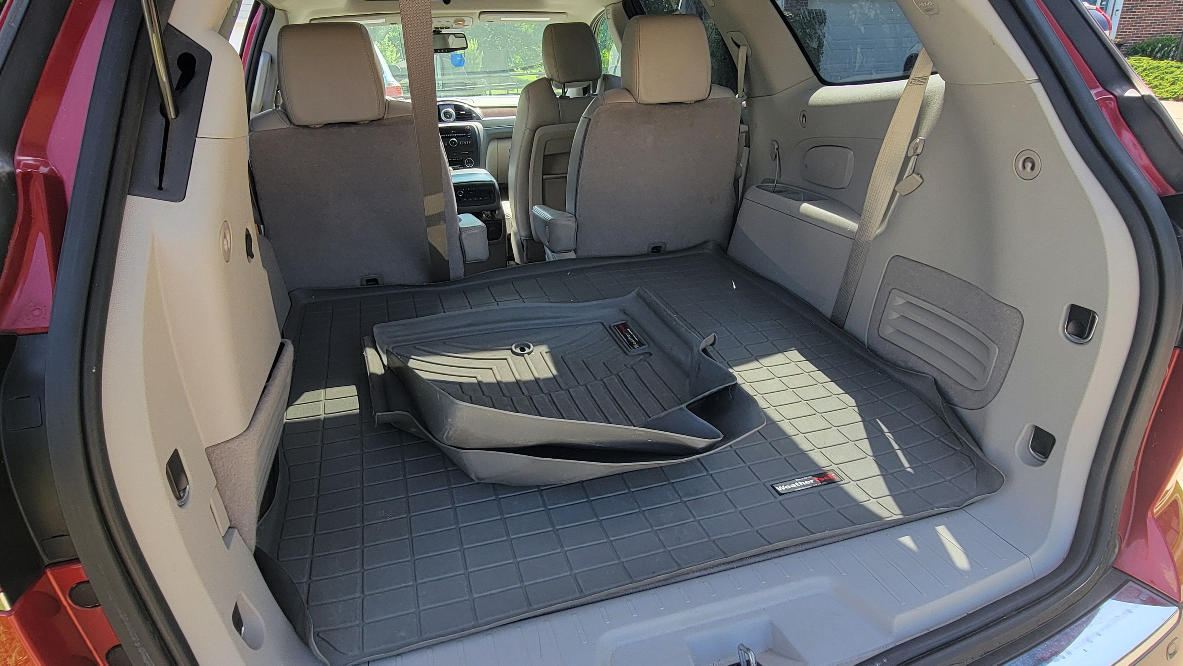 Used 2012 Buick Enclave Leather FWD image 11