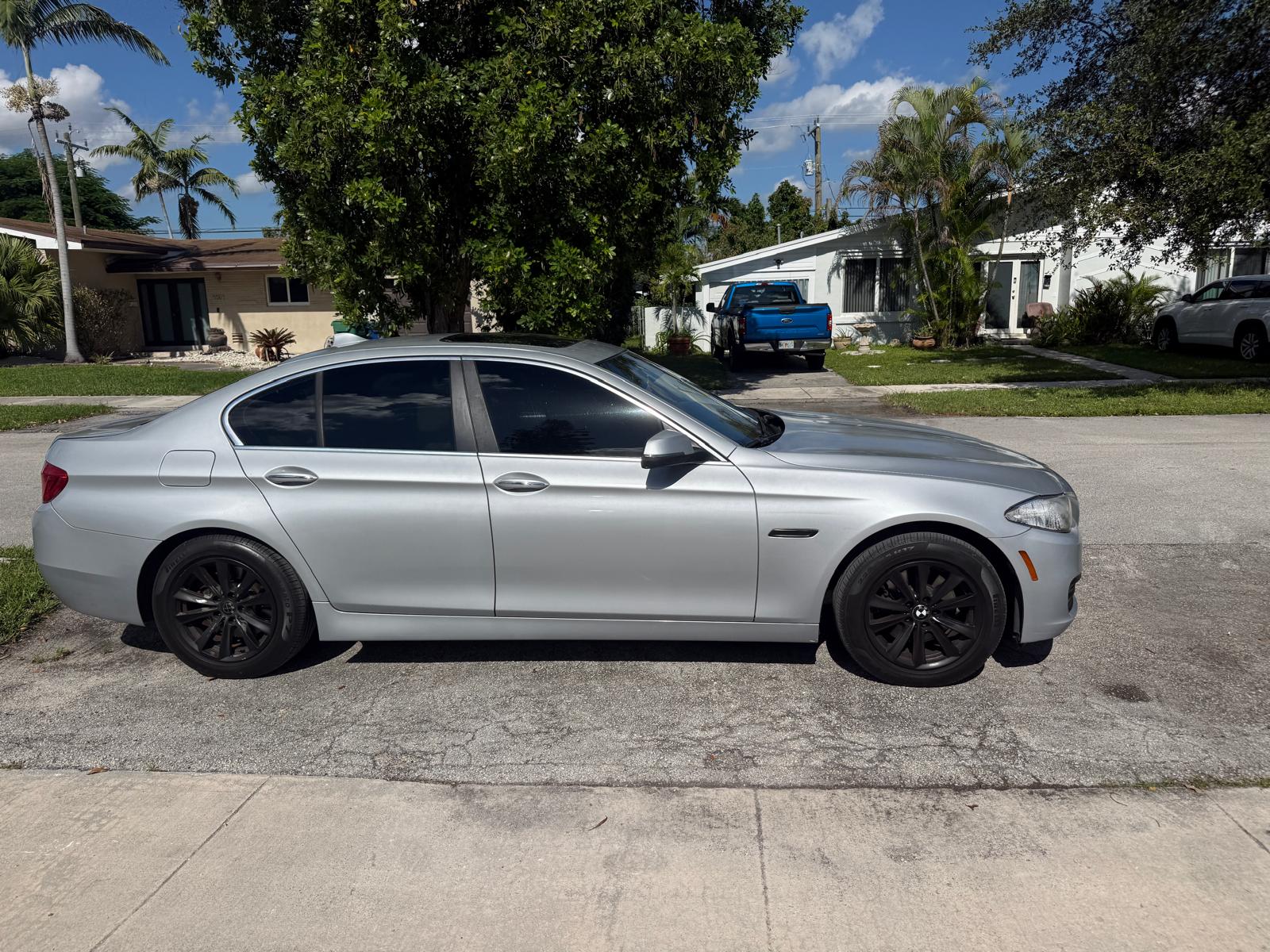 Used 2014 BMW 528i Sedan RWD image 9