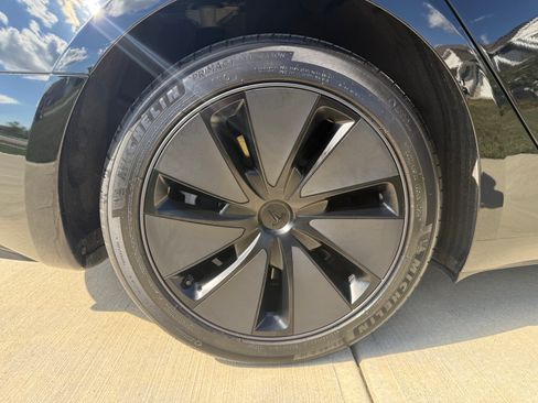 Used 2024 Tesla Model 3 Long Range image 27