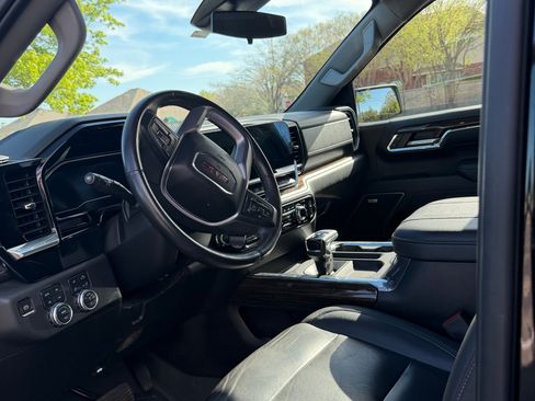 Used 2023 GMC Sierra 1500 Elevation w/ Elevation Premium Package image 11