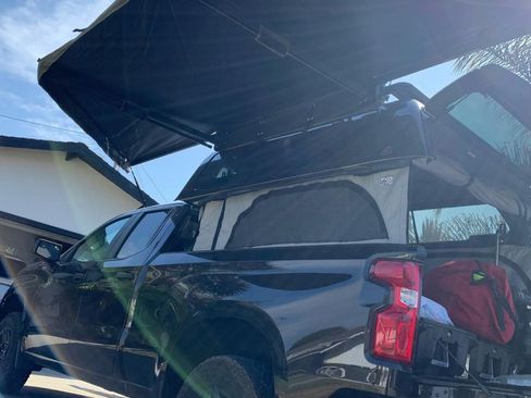 Used 2019 Chevrolet Silverado 1500 Custom Trail Boss w/ Custom Convenience Package image 9