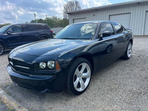 Used 2008 Dodge Charger SE image 2