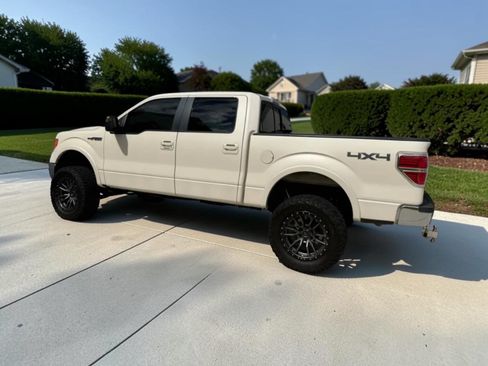 Used 2009 Ford F150 Lariat AWD/4WD image 1