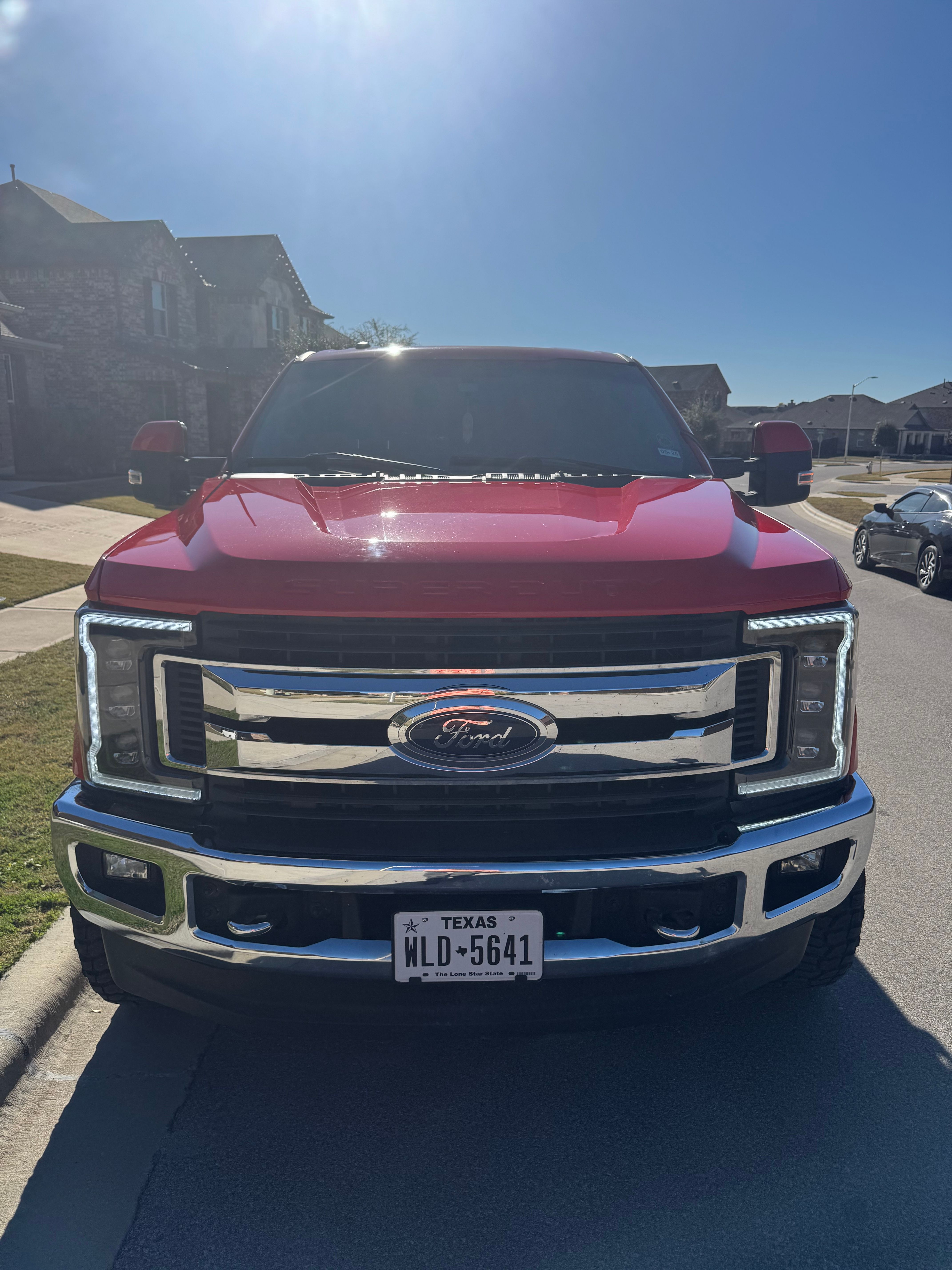 Used 2019 Ford F250 XLT w/ XLT Premium Package AWD/4WD image 4
