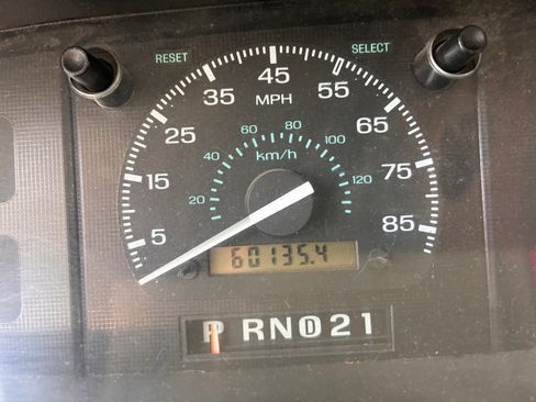 Used 1996 Ford E-350 and Econoline 350 Club Wagon image 6