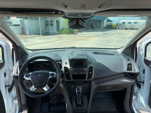 Used 2019 Ford Transit Connect XL FWD image 15