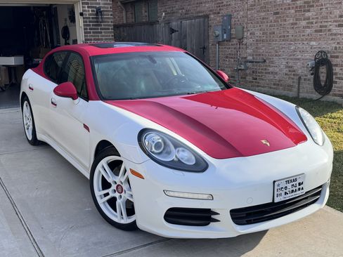 Used 2015 Porsche Panamera image 5