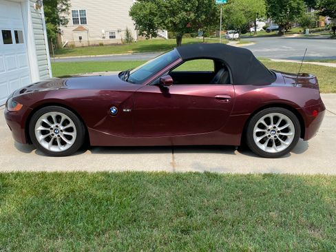 Used 2004 BMW Z4 2.5i RWD image 4