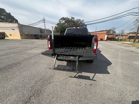 Used 2019 Ford F250 Lariat w/ Lariat Ultimate Package image 21