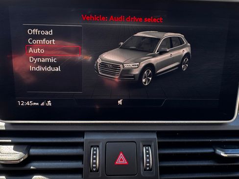 Used 2018 Audi Q5 2.0T Premium Plus w/ Premium Plus Package image 17