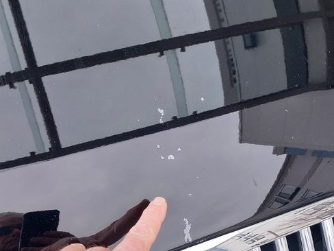 Used 2011 Buick Lucerne CXL image 16