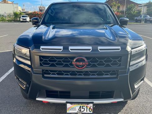 Used 2025 Nissan Frontier Pro-X w/ Pro Premium Package image 2