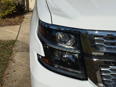 Used 2020 Chevrolet Tahoe LT w/ Texas Edition Package image 12