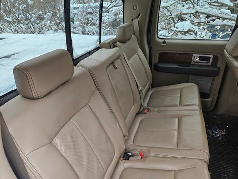 Used 2009 Ford F150 Lariat image 9