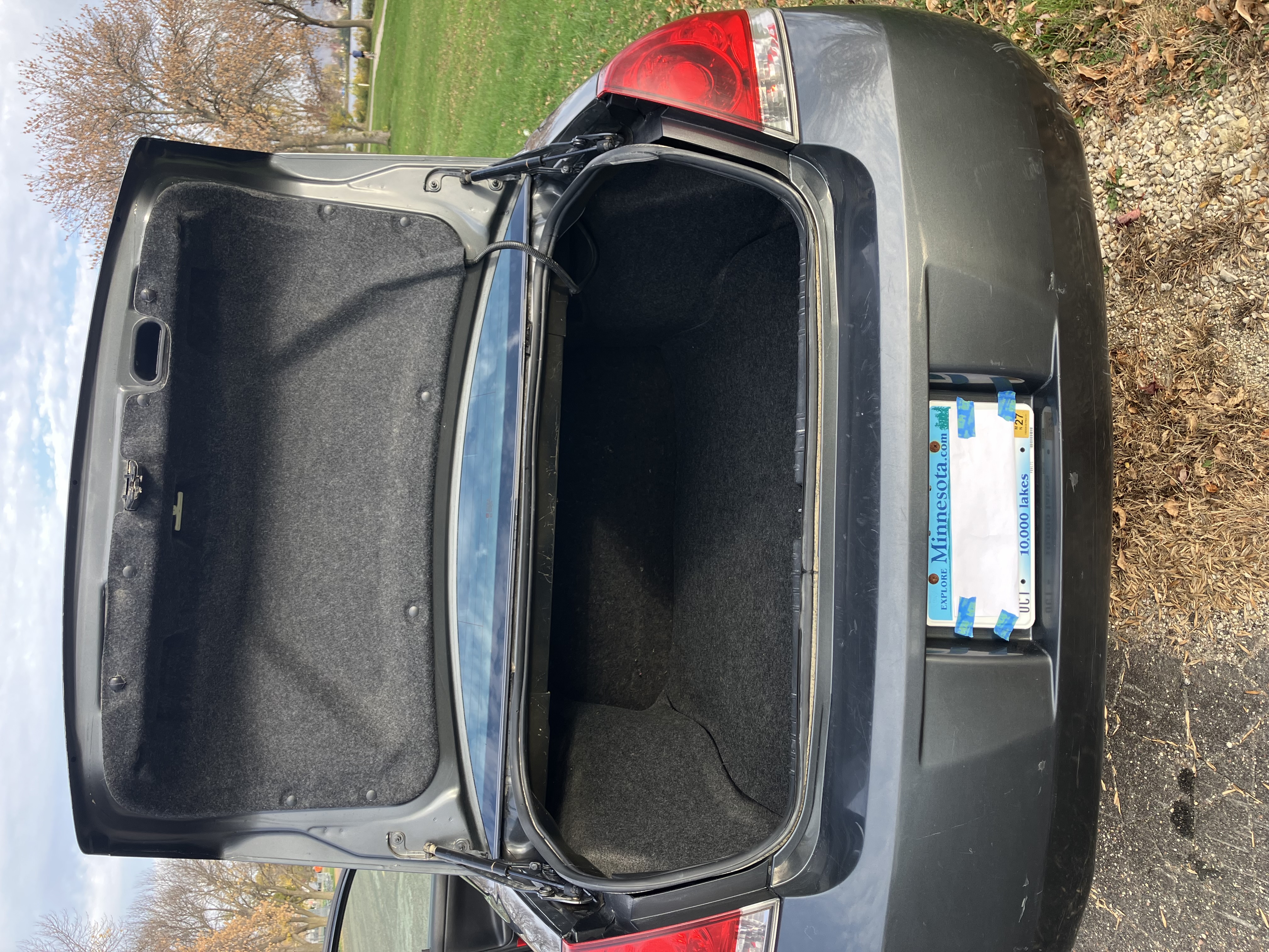 Used 2011 Chevrolet Impala LT FWD image 12