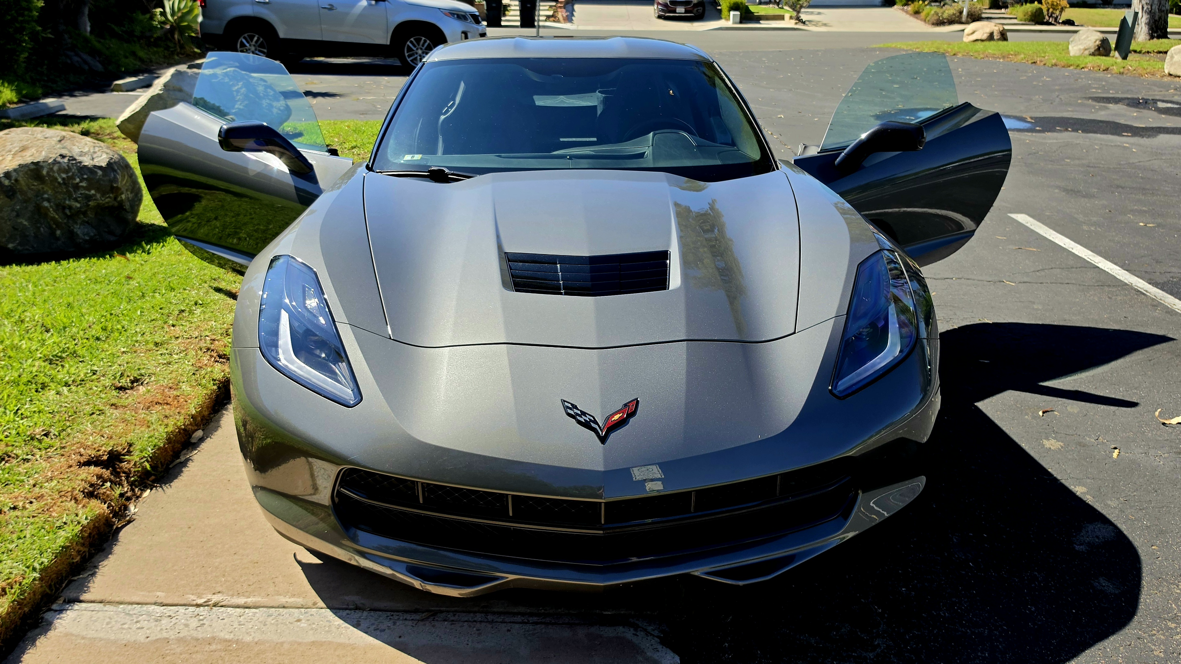 Used 2016 Chevrolet Corvette Stingray Coupe w/ Battery Protection Package RWD image 13