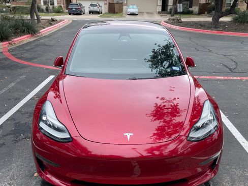 Used 2018 Tesla Model 3 Long Range image 2