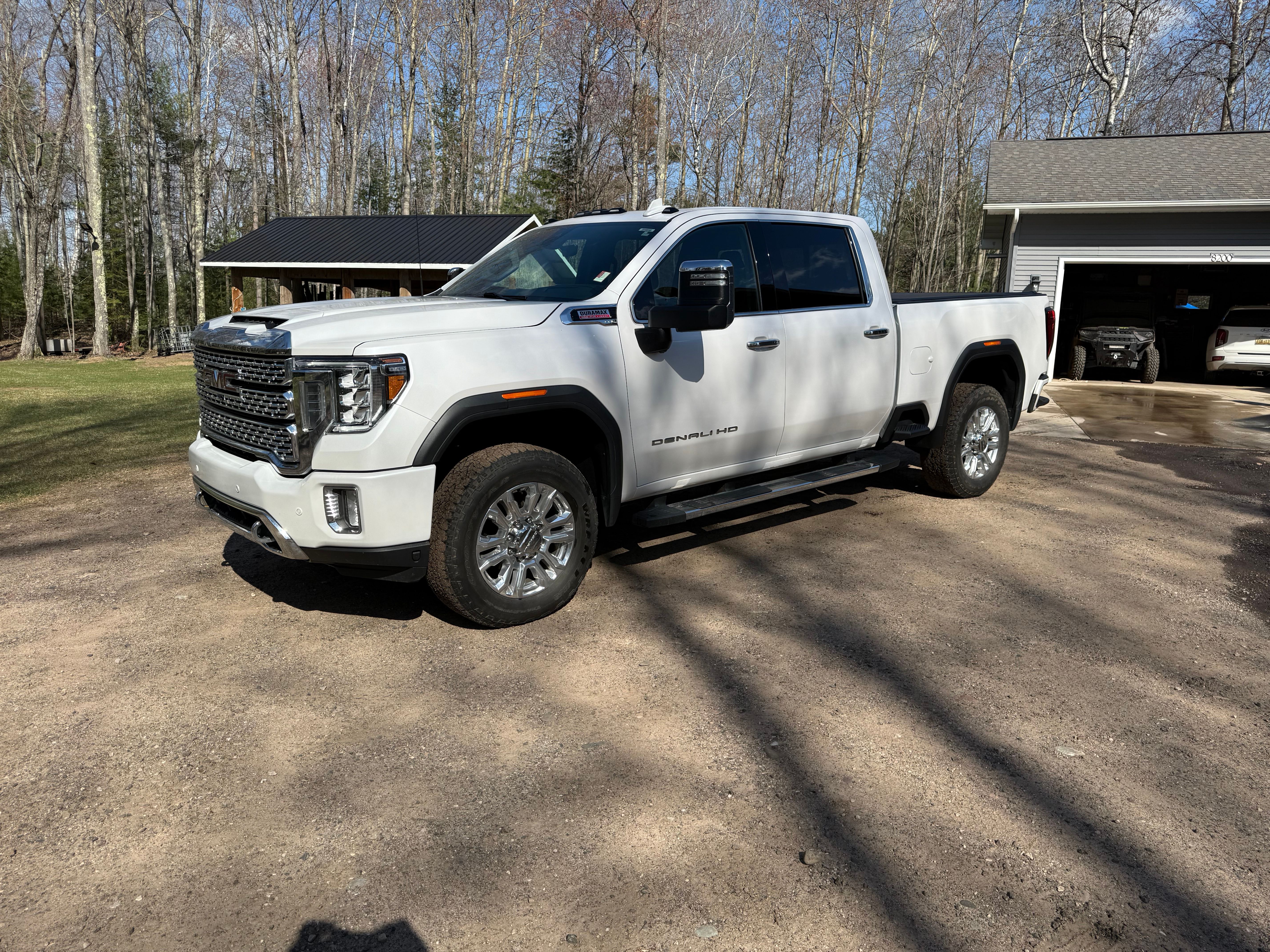 Used 2023 GMC Sierra 3500 Denali w/ Denali Ultimate Package AWD/4WD image 2