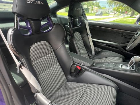 Used 2016 Porsche 911 GT3 RS image 11