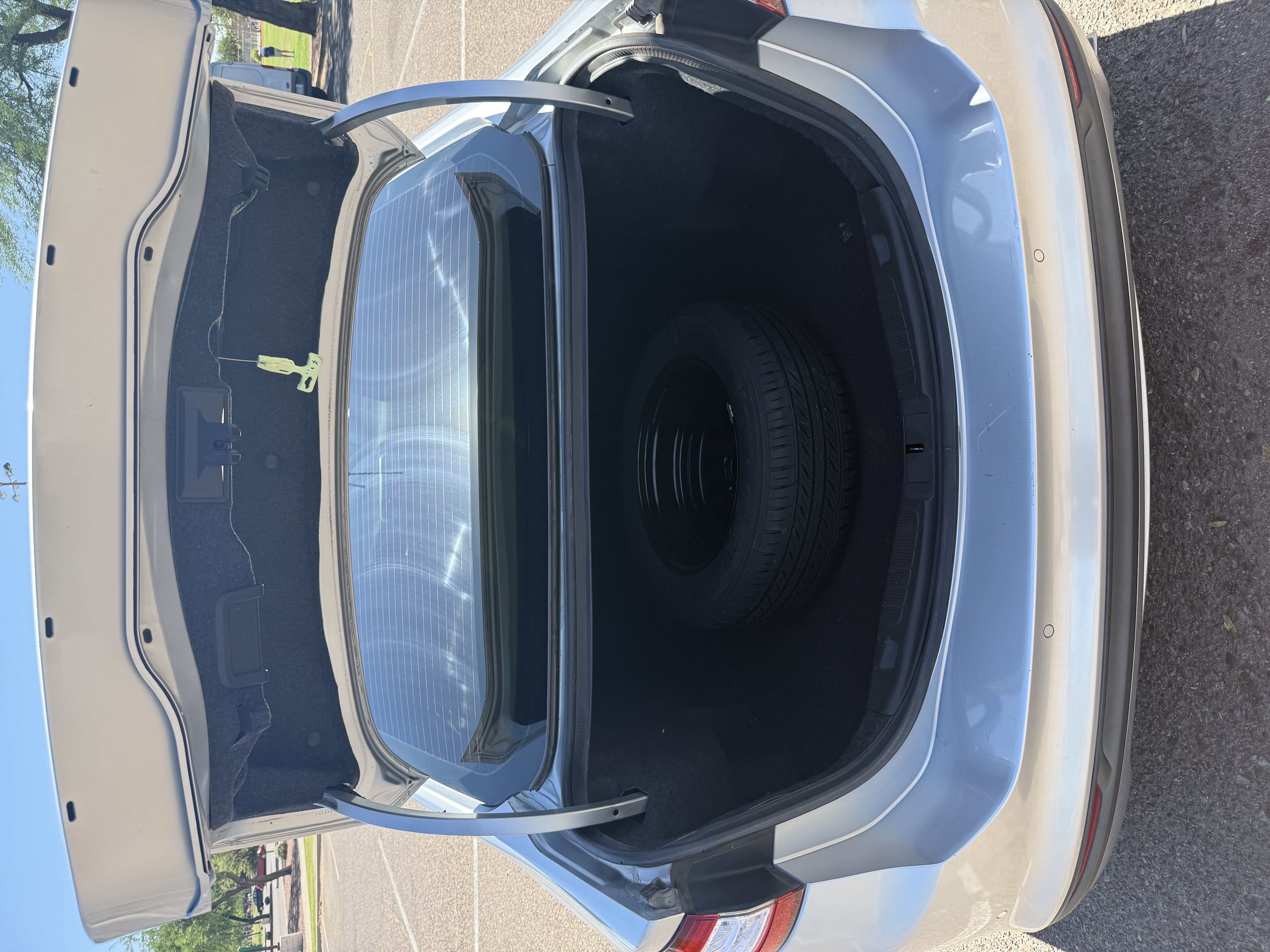 Used 2016 Ford Fusion SE FWD image 11