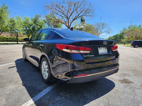 Used 2018 Kia Optima LX image 6