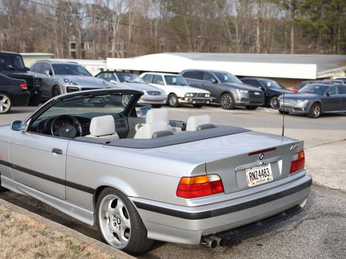 Used 1999 BMW M3 Convertible image 10