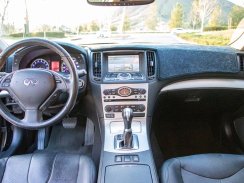 Used 2008 INFINITI G37 Journey w/ Premium Pkg image 15