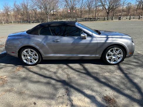 Used 2009 Bentley Continental GTC image 9