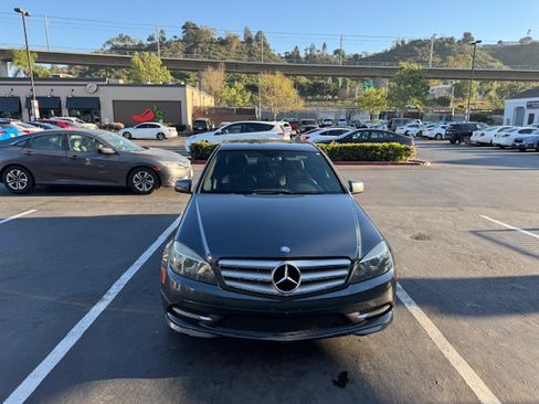 Used 2011 Mercedes-Benz C 300 Sedan image 11