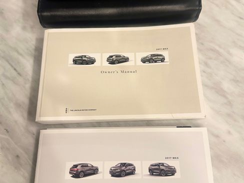 Used 2017 Lincoln MKX Reserve w/ Lincoln MKX Climate Package AWD/4WD image 27