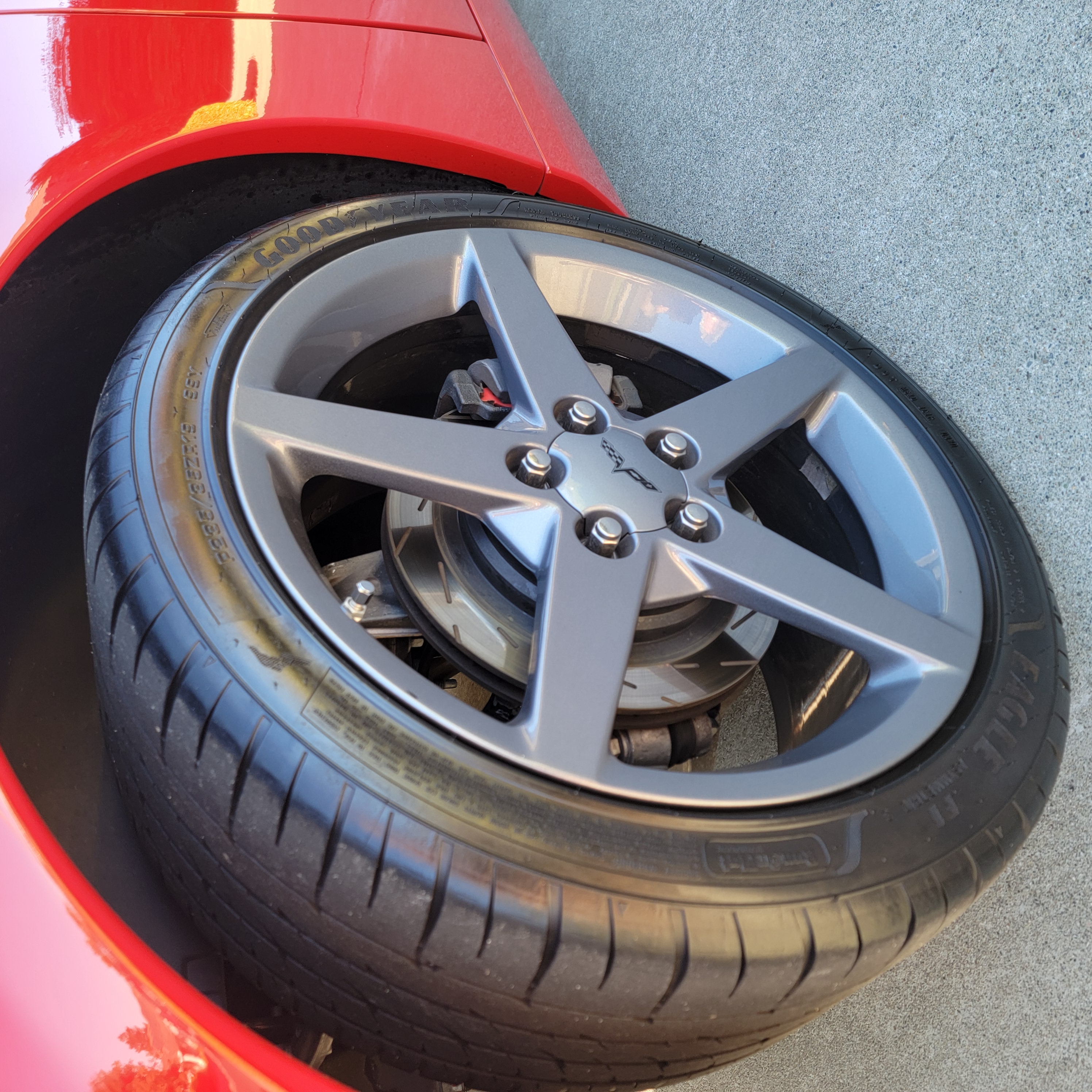 Used 2006 Chevrolet Corvette Coupe RWD image 9