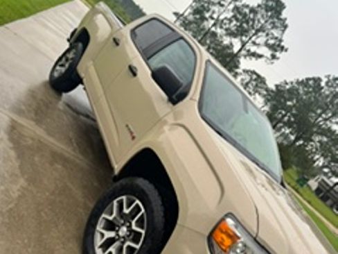 Used 2021 GMC Canyon AT4 w/ Trailering Package AWD/4WD image 2