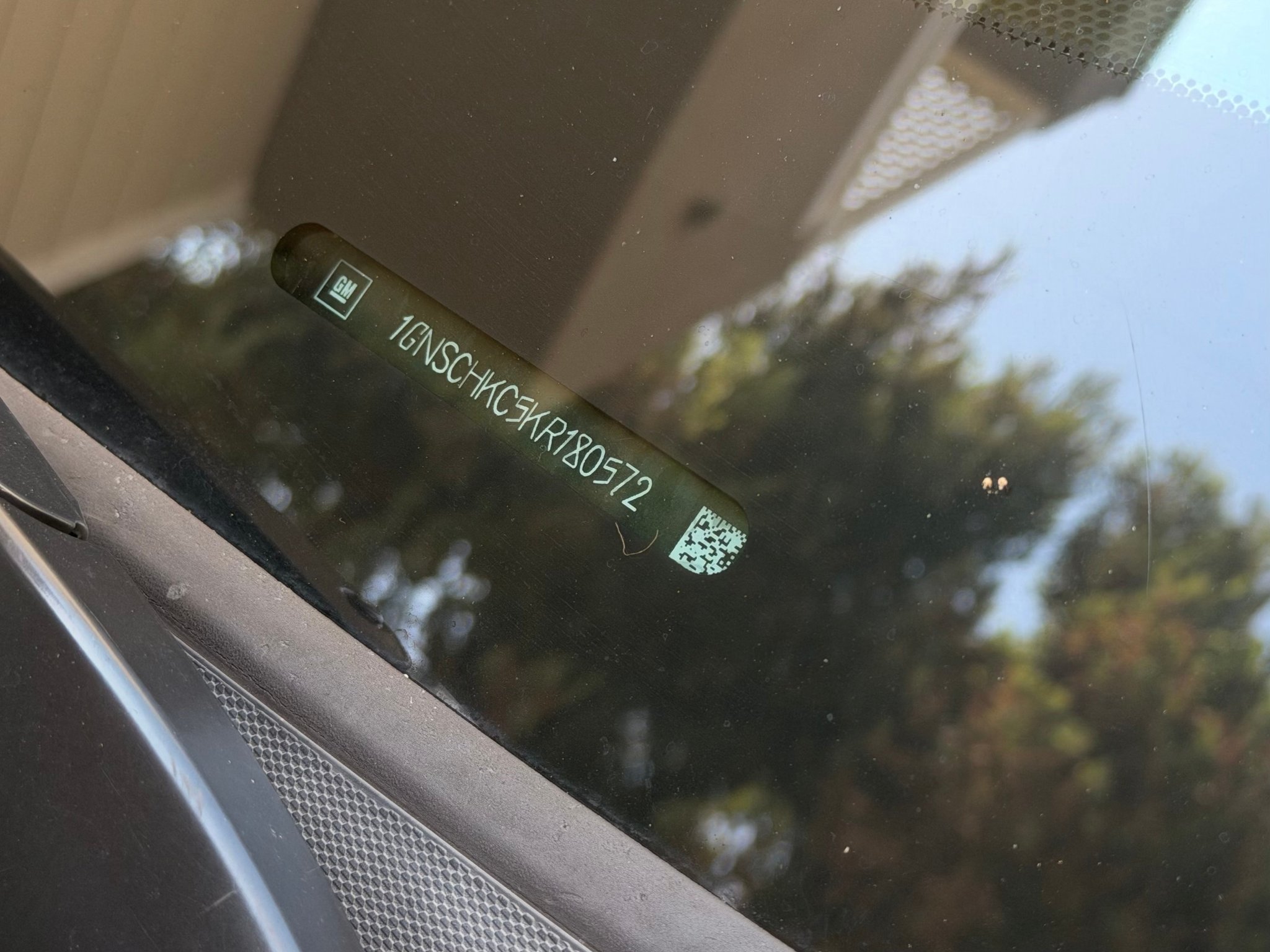 Used 2019 Chevrolet Suburban LT RWD image 22