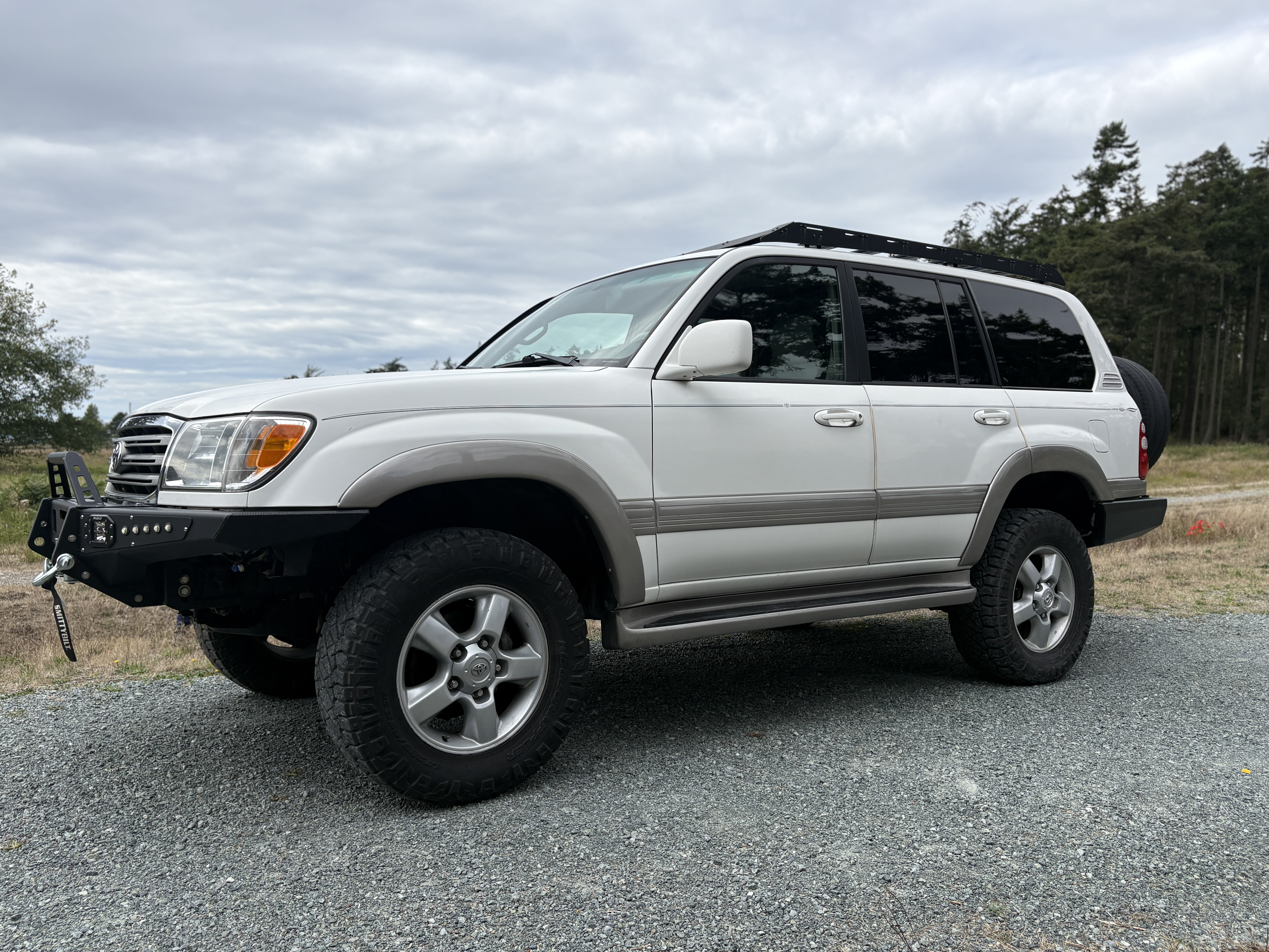 Used 2004 Toyota Land Cruiser AWD/4WD image 4