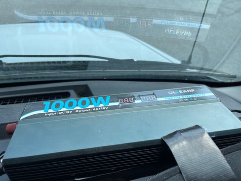 Used 2010 Ford E-350 and Econoline 350 Extended Super Duty image 17