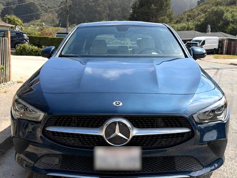 Used 2022 Mercedes-Benz CLA 250 image 2
