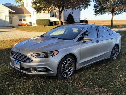 Used 2017 Ford Fusion SE w/ Fusion SE Technology Package