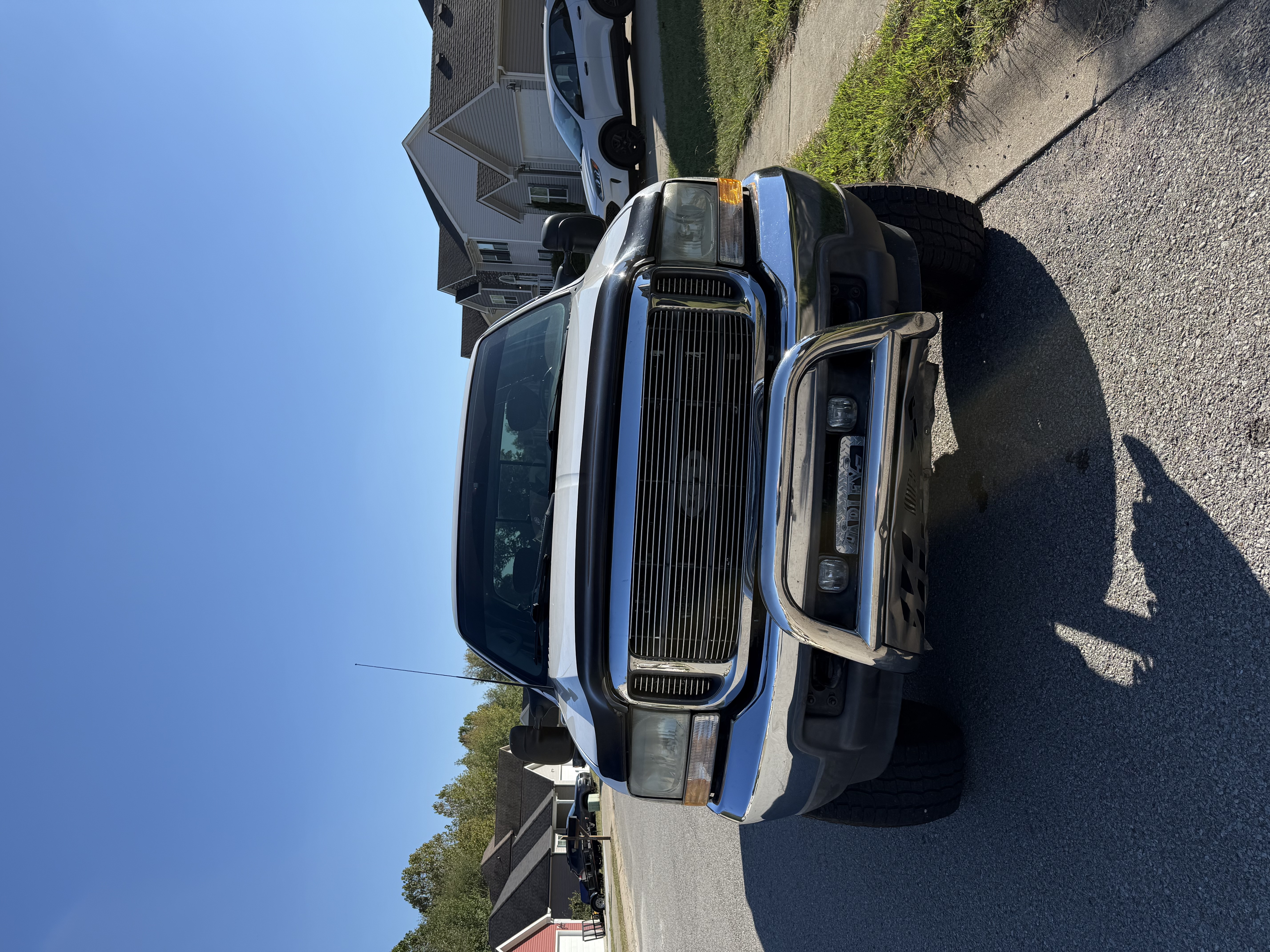 Used 2002 Ford F250 4x4 SuperCab Super Duty image 2