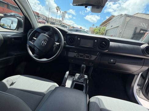 Used 2019 Toyota Tacoma SR RWD image 9