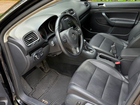 Used 2012 Volkswagen Jetta TDI FWD image 10