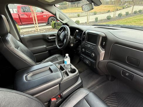 Used 2021 Chevrolet Silverado 1500 Custom Trail Boss image 6