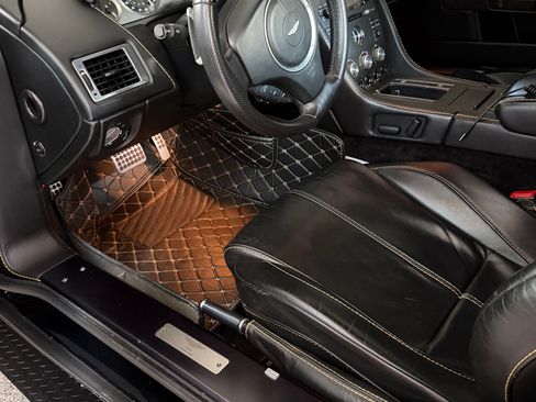 Used 2008 Aston Martin V8 Vantage Roadster RWD image 4