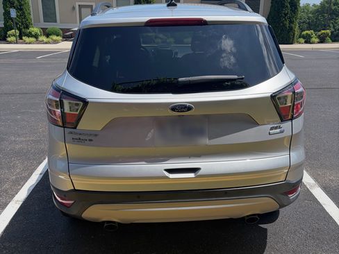 Used 2018 Ford Escape SEL AWD/4WD image 5