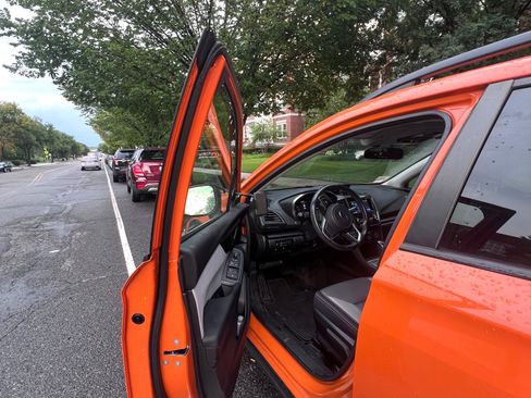 Used 2019 Subaru Crosstrek 2.0i Premium w/ Eyesight System AWD/4WD image 6