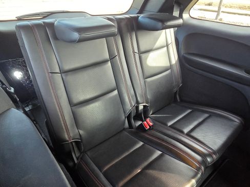 Used 2018 Dodge Durango R/T w/ Technology Group image 5