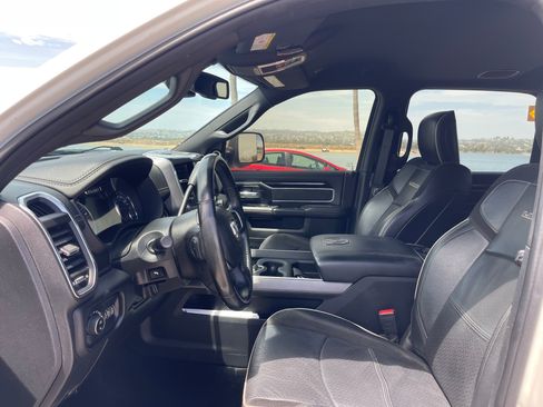 Used 2021 RAM 2500 Laramie AWD/4WD image 8