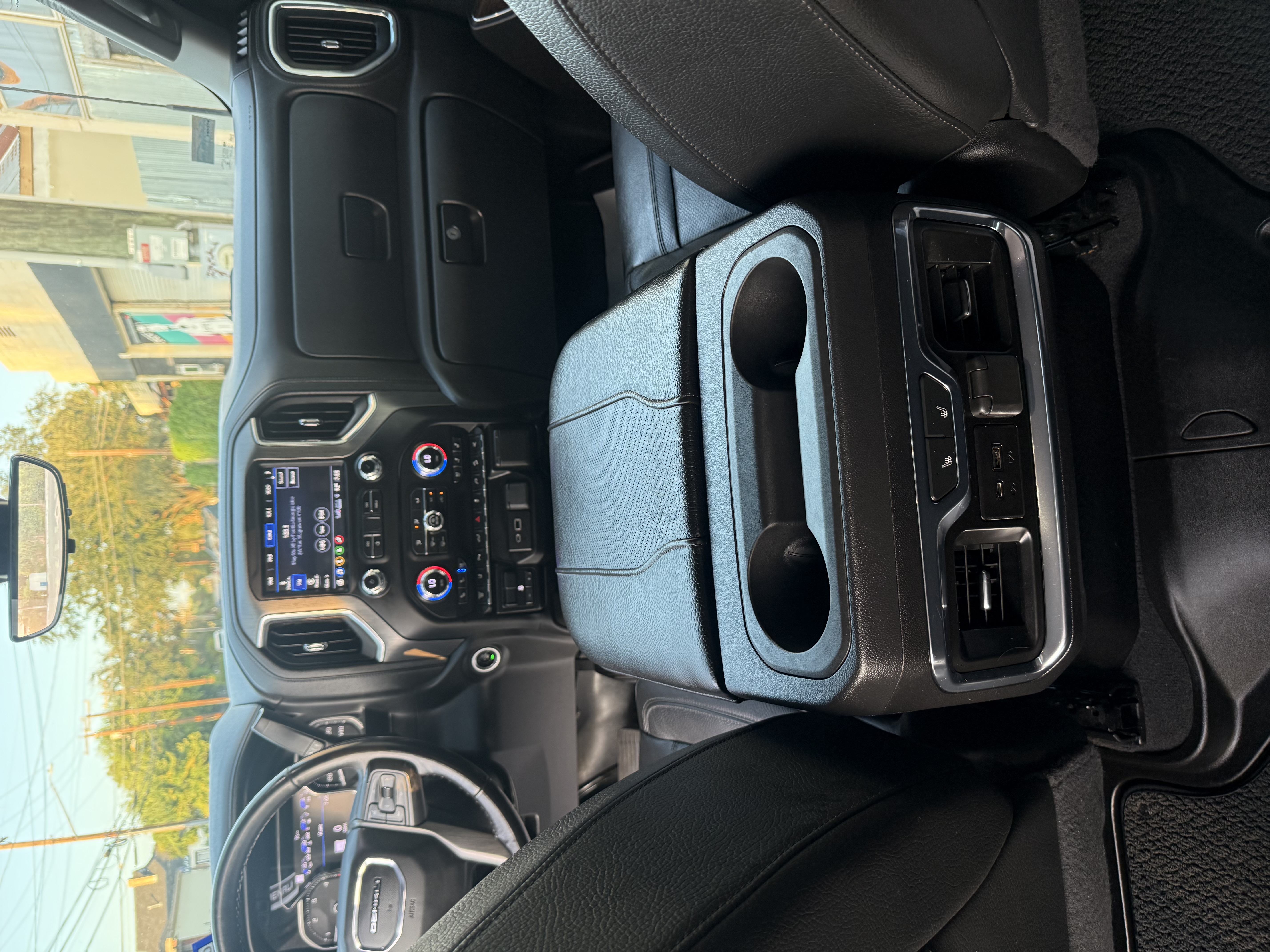 Used 2023 GMC Sierra 2500 Denali w/ Denali Ultimate Package AWD/4WD image 14