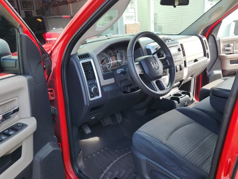 Used 2012 RAM 1500 Classic SLT image 16