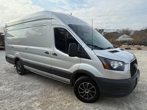 Used 2023 Ford Transit 250 148 High Roof Extended image 2