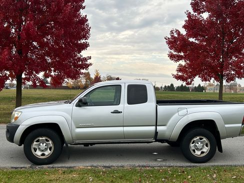 Used 2008 Toyota Tacoma 4x4 Access Cab V6 image 4